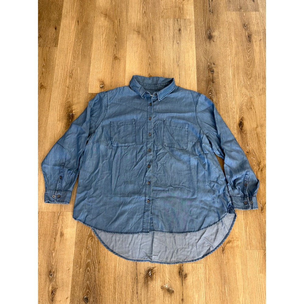 Ava & Viv Boho Coastal Minimalist Button Down Shirt Women 2X Blue Chambray